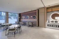 Ni Hao Hotel (Anqing Linghu Park)