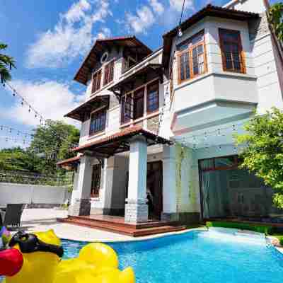 KN5 Holiday Villa Hotel Exterior