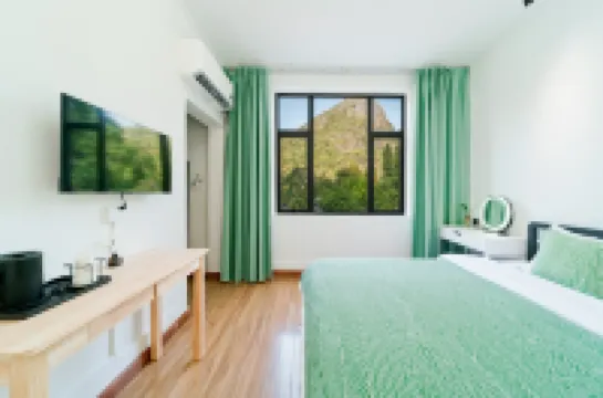 February Homestay (Yangshuo West Street Branch)