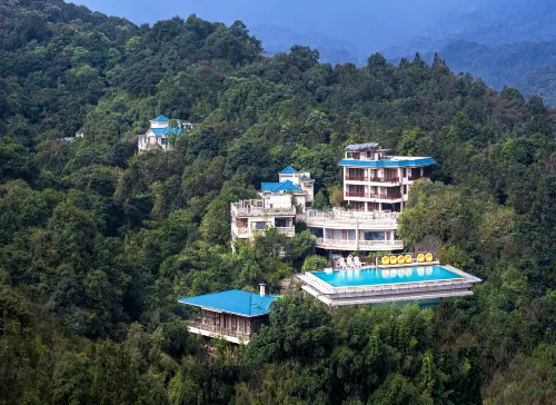 Cuilan Valley Ecological Resort