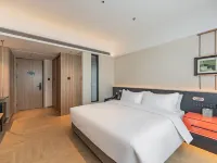 CHEERMAY Hotel (Kaiyuan Jiancai Zhuangshicheng Hada Road) - parking