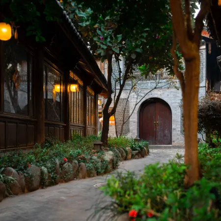 Lijianggucheng·Shan Shui Aisi Huayuan Hotel