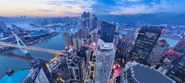 K·W High Altitude View Hotel (Chongqing Jiefangbei Pedestrian Street Hongyadong Branch) Hotel di Chongqing