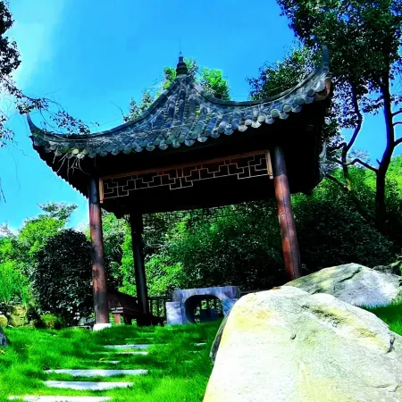 Yifeng Tianmu Tangji Hotel