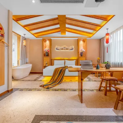 Muxuan Hotel (Vocational Education Park) Отели рядом с достопримечательностью «Технический музей в Хоуэй»