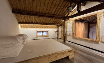 Daqin Mountain Villa (Qinling Wildlife Park)