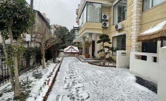 Yunqi Xiaozhu Homestay (Nanjing South Railway Station)