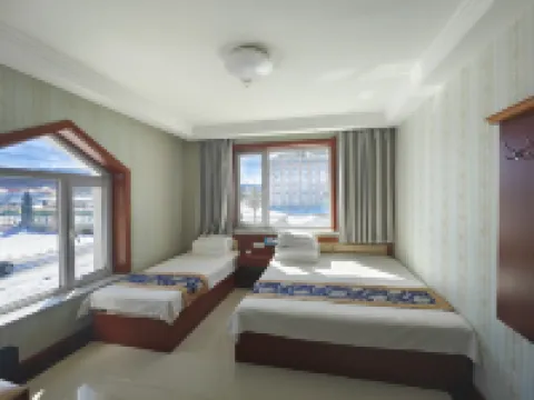 阿爾山青水藍賓館