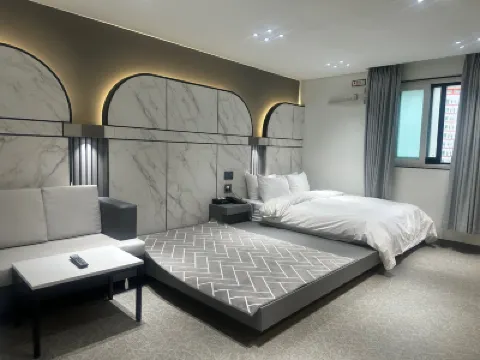 ปูซาน พาร์ค โรงแรม โรงแรมใกล้ซอมยอน