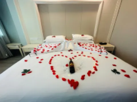 Yeste International Hotel (Ganzi Batang County People's Government)