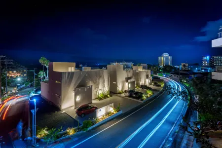 Crystal Villa Shirarahama Beach