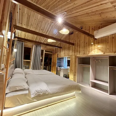 Dali Dongzhai Langshangxi Homestay