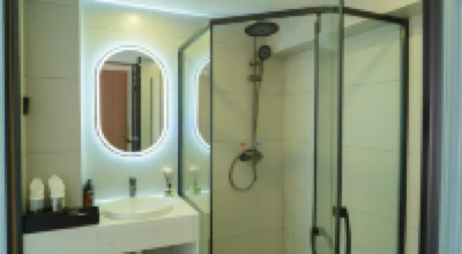 福麗晨羲商務酒店（砂之船奧萊立達建材城店）