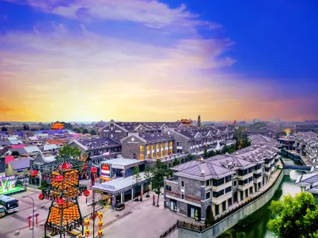 Manju Hotel（Taierzhuang Ancient City Scenic Area） Отели рядом с достопримечательностью «Taierzhuang Ancient Town»