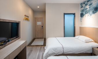 Haiyue Selected Hotel (Happy Harbor Branch, Liuhe District, Nanjing)