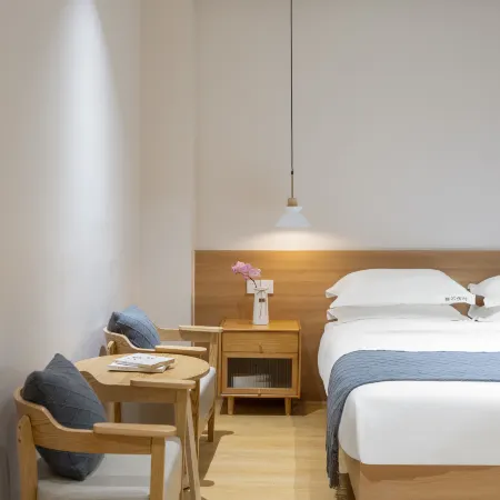 Quanzhou Sanbuwushi Homestay Отели рядом с достопримечательностью «Мечеть Qingjing»