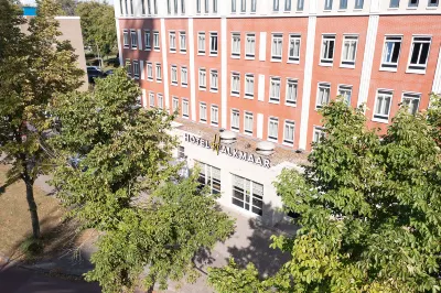 Hotel Alkmaar Hotels near Dutch Cheese Museum