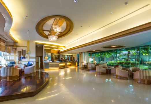 3. 아시아 에어포트..