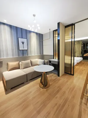 Guatai Hotel Hotels in Tekes