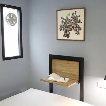 Simply Sleep Hostel Отели рядом с достопримечательностью «Банг Рак»