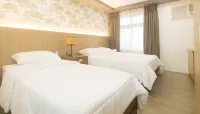 Gimaca Boutique Hotel & Cafe by RedDoorz Hotels in Mandaluyong City