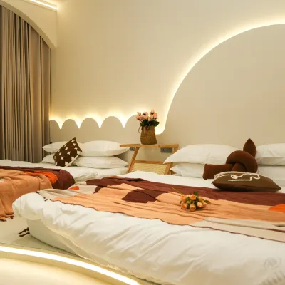 Ya Zhi Zhong ai Lin she Hotels near Shantou Old Town