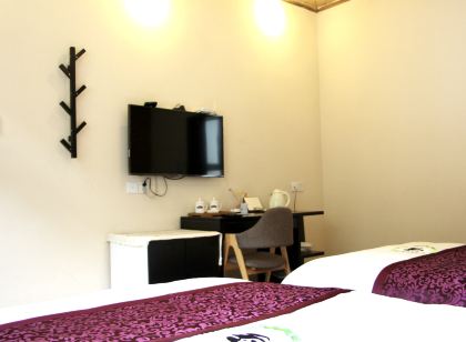 宝興パンダ民家川湘居