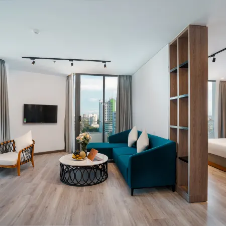 HAIAN Riverfront Hotel Da Nang