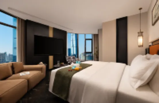 Senchen Terrace Scenic Hotel (Changsha Wu Yi Square IFS Store)