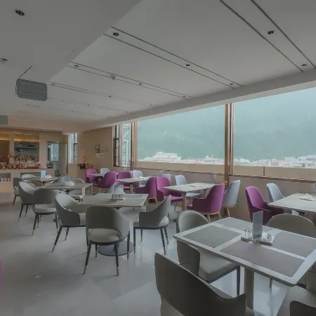 Lavande Hotel (Bomi)