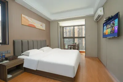 DaTian•ChengJingQingJu|VIGOROUS•SOULMATE Phoenix Business Hotel (KaiYuan TianChe Branch) Hotel in zona Datianbei Railway Station