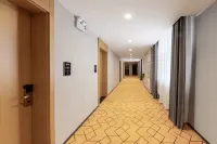 Zhenglan Banner Shangdu Town Junting Hotel - parcheggio