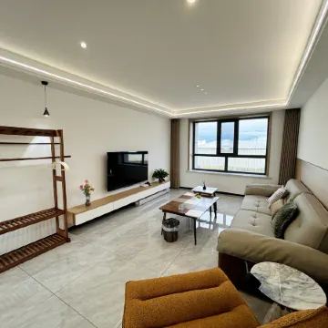 Youcai Homestay (Konglong Square)