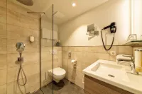 CityClass Hotel am Heumarkt Các khách sạn gần Koeln Triangle