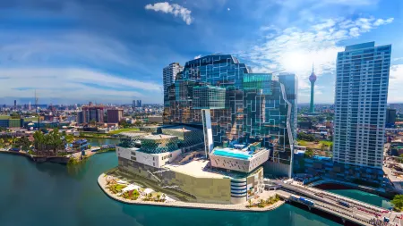 Cinnamon Life at City of Dreams Отели рядом с достопримечательностью «Университет Коломбо»