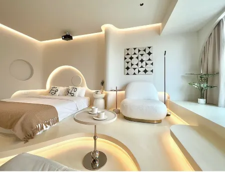 Mubird Homestay (Yanbian University Wanghong Wall) Отели рядом с достопримечательностью «Yanbian University Normal Branch»