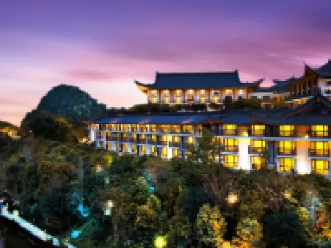 Grand Bravo Guilin Hotel berhampiran Liu Sanjie Grand View Garden