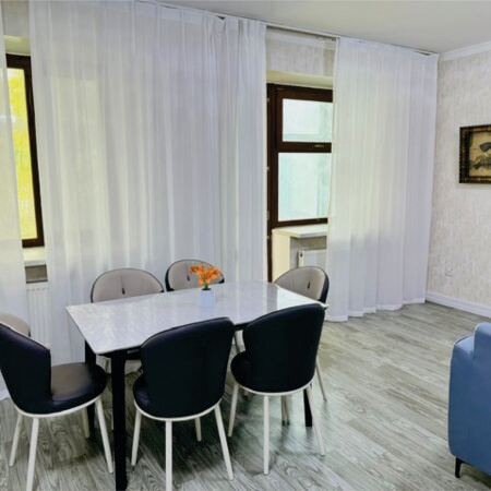 Ray apartment