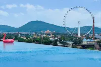 LN Garden Boutique, Shunde Guangdong - Infinity Pools