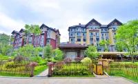 Changbai Mountain Guoxin Qingsong Homestay (Erdaobaihe Railway Station)