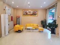 Zhongjiang BoYue Fashion Hotel