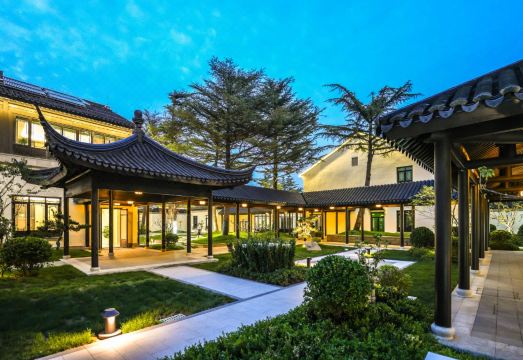 황하이 호텔 내부