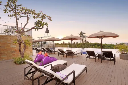 FOX Hotel Jimbaran Beach Bali