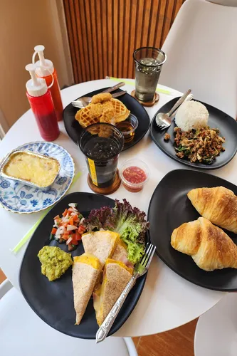 รูปภาพของรุ่งเรืองรีสอร์ท