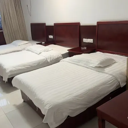 Tongguan Ruitong Hotel