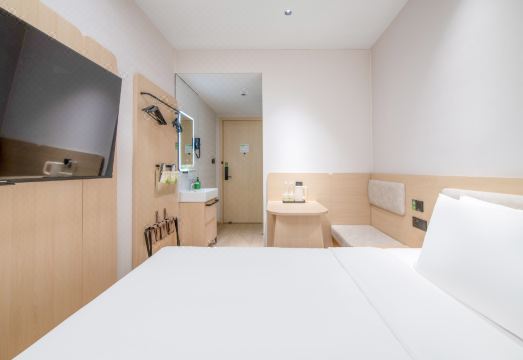 Hi Inn 호텔 (상하이 기차역 북광장)