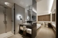 Walling Hotel ( Hongyadong, Jialingjiang Road)
