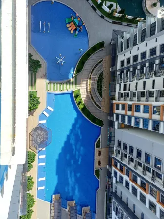 Family-friendly Homey Unit with Parking (5 mins to airport)