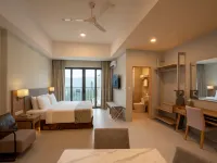 Zenith Suites Cameron Hotels near Vegetable Market