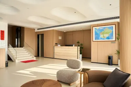 Zhanjiang Wohai Homestay (Naozhou Island Pier) Отели рядом с достопримечательностью «Naozhou Lighthouse»